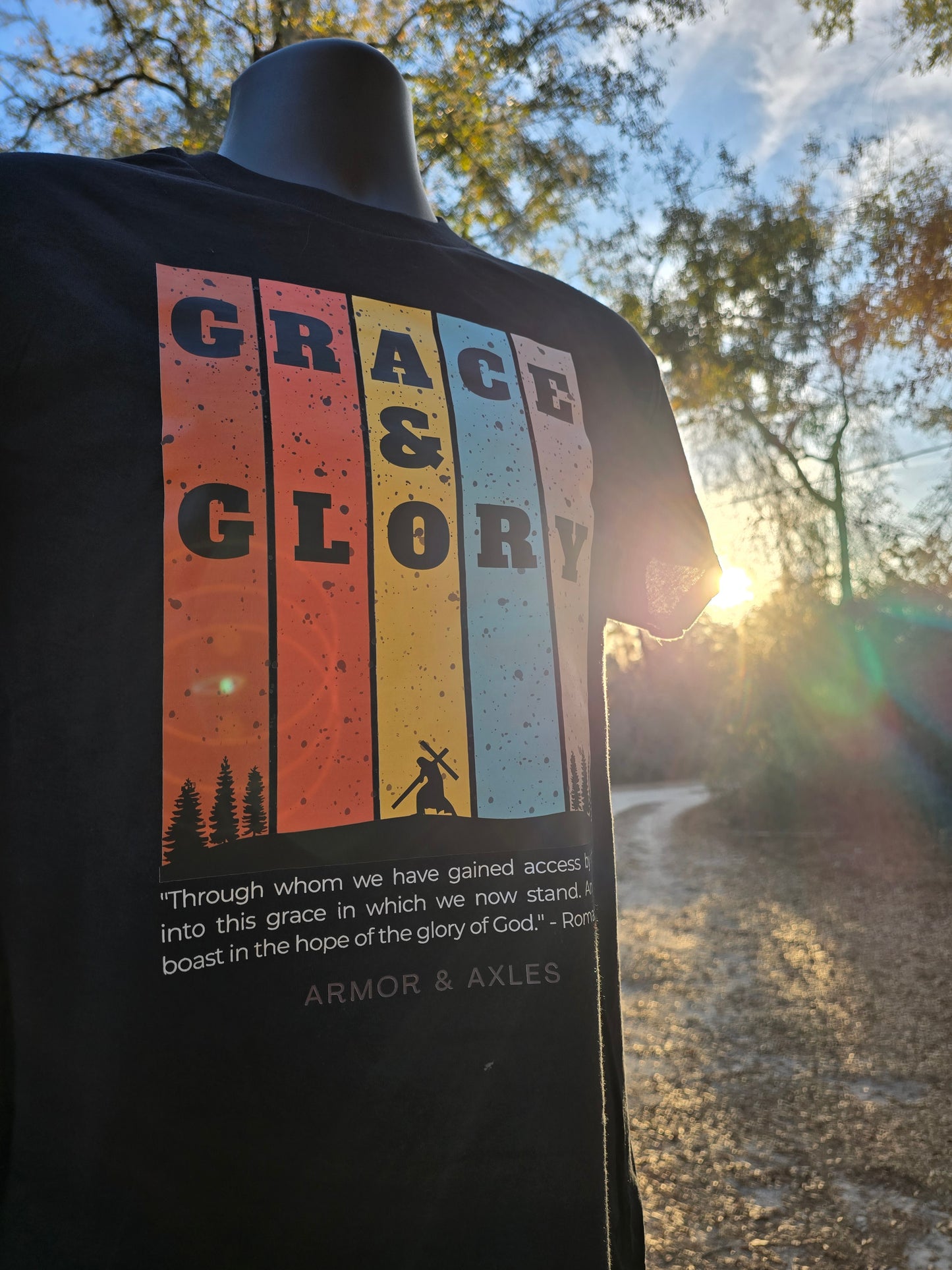 Grace & Glory Graphic T-Shirt – Romans 5:2
